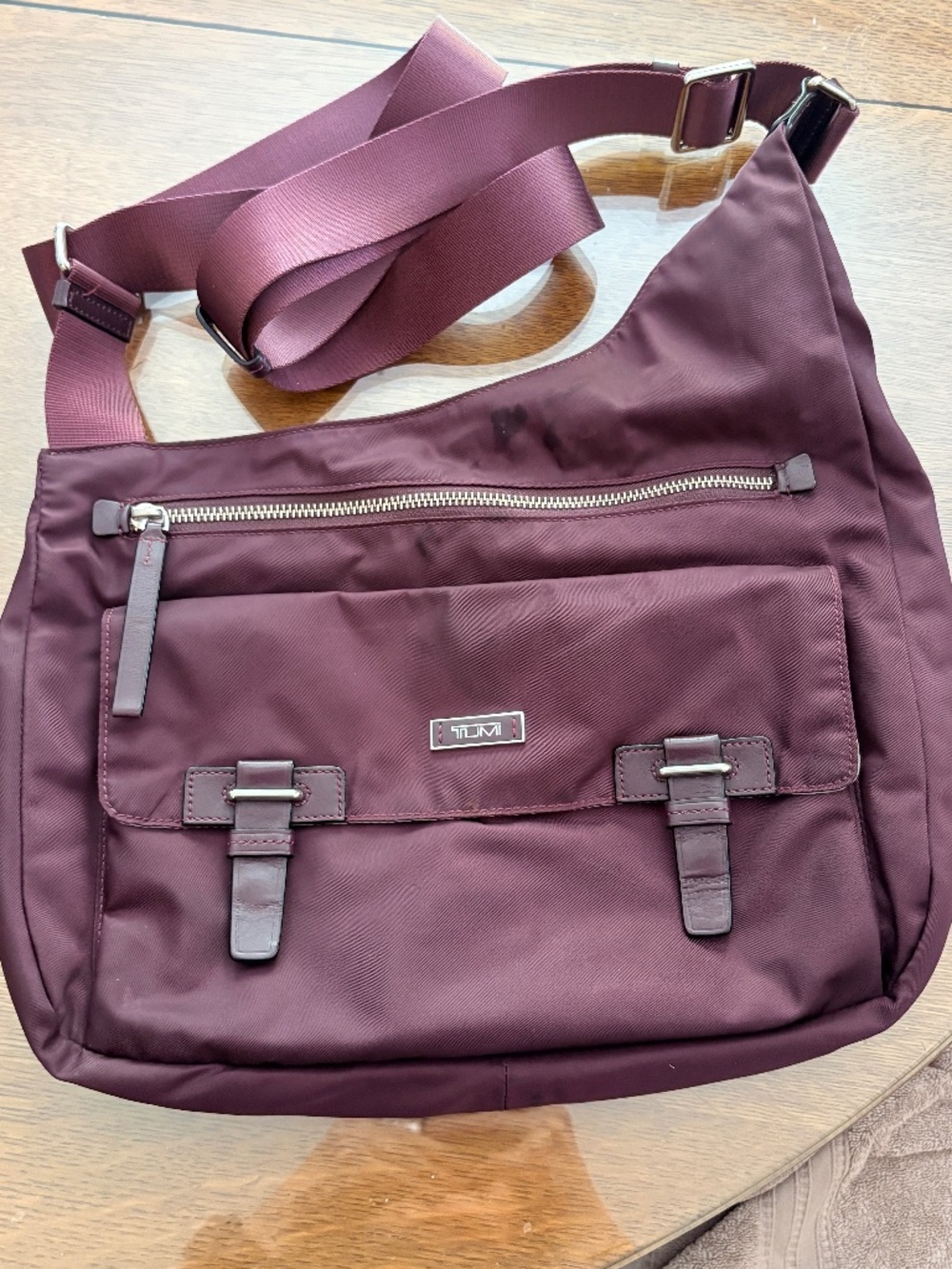 TUMI Burgundy / Plum Nylon Crossbody / Messenger Commuter / Travel Bag